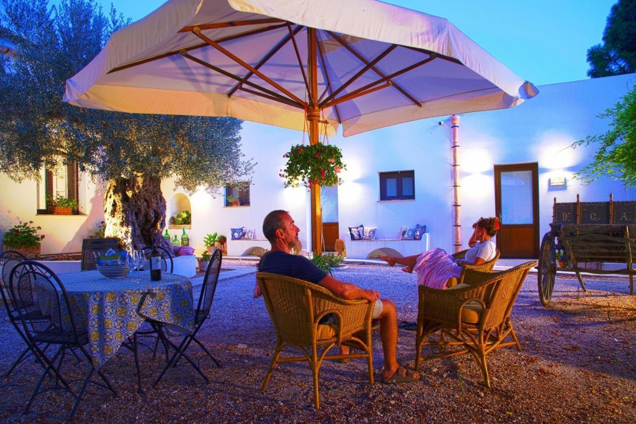 Villa Angelina - Charming Rooms & Apartments Trapani Bagian luar foto