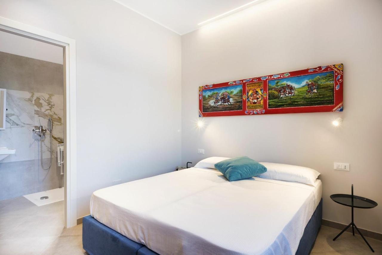 Villa Angelina - Charming Rooms & Apartments Trapani Bagian luar foto