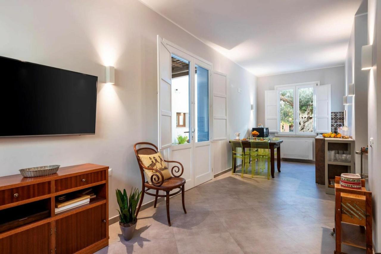 Villa Angelina - Charming Rooms & Apartments Trapani Bagian luar foto