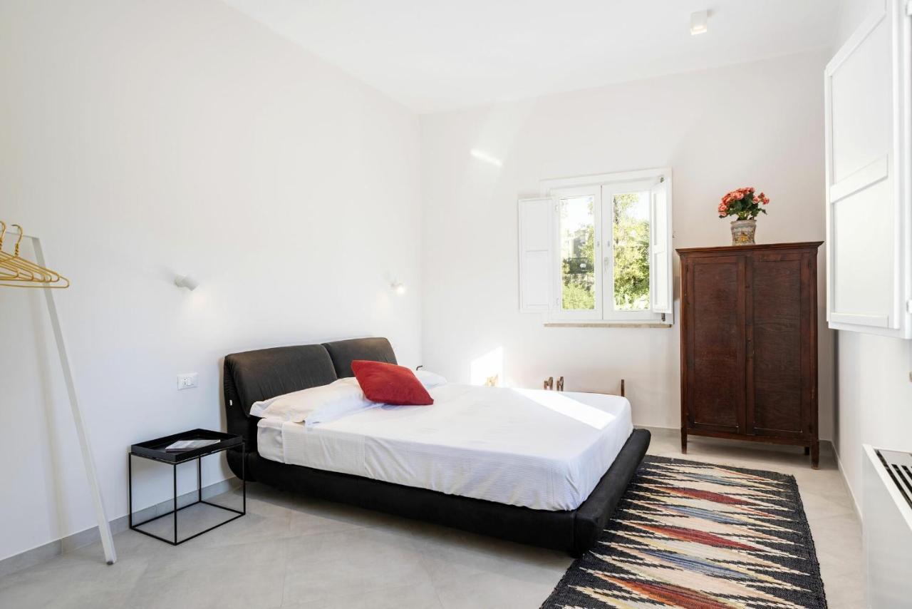Villa Angelina - Charming Rooms & Apartments Trapani Bagian luar foto