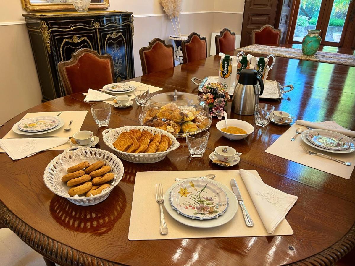 Villa Angelina - Charming Rooms & Apartments Trapani Bagian luar foto