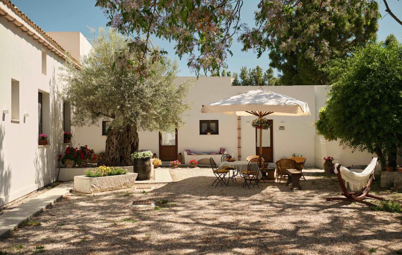 Villa Angelina - Charming Rooms & Apartments Trapani Bagian luar foto