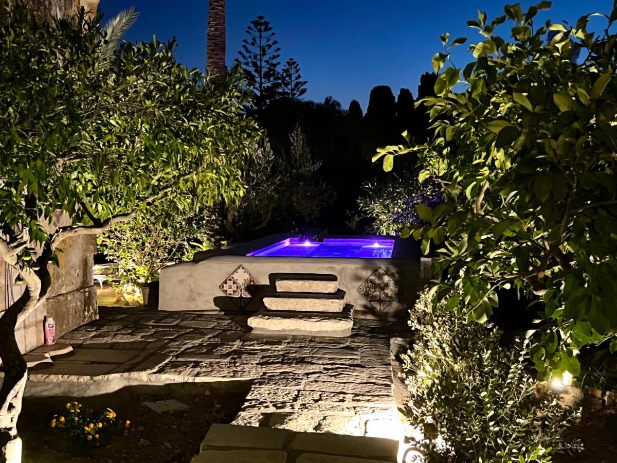 Villa Angelina - Charming Rooms & Apartments Trapani Bagian luar foto