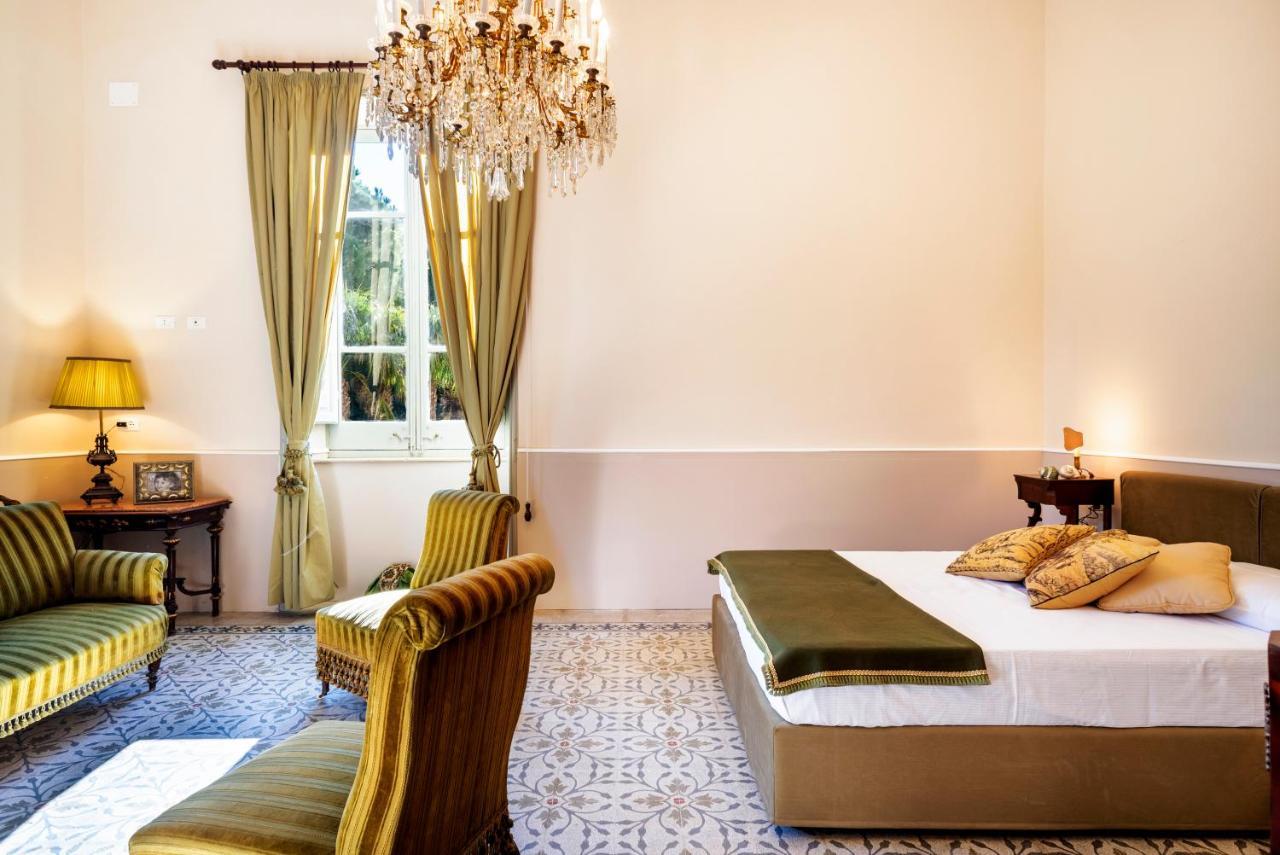 Villa Angelina - Charming Rooms & Apartments Trapani Bagian luar foto