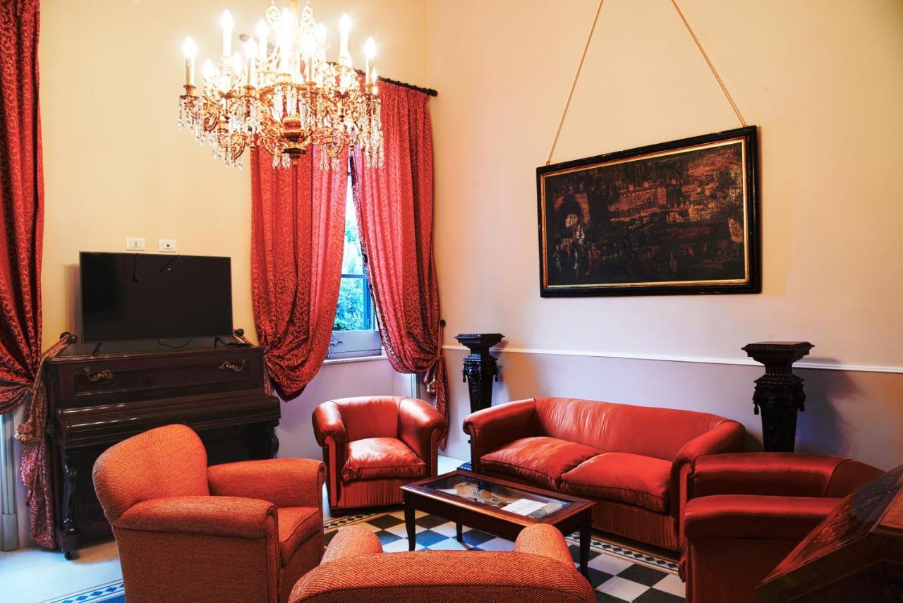Villa Angelina - Charming Rooms & Apartments Trapani Bagian luar foto