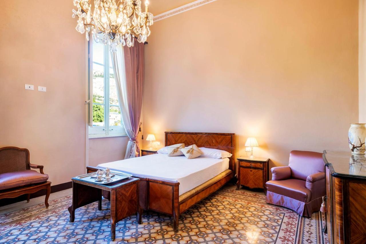 Villa Angelina - Charming Rooms & Apartments Trapani Bagian luar foto