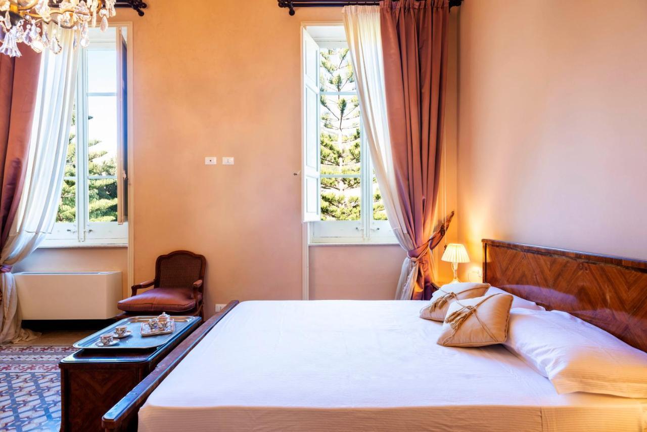 Villa Angelina - Charming Rooms & Apartments Trapani Bagian luar foto