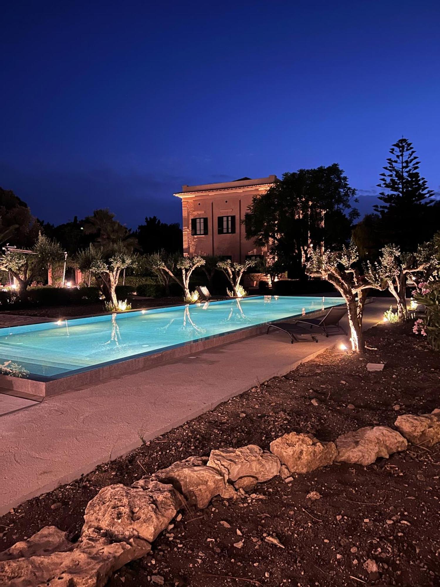 Villa Angelina - Charming Rooms & Apartments Trapani Bagian luar foto